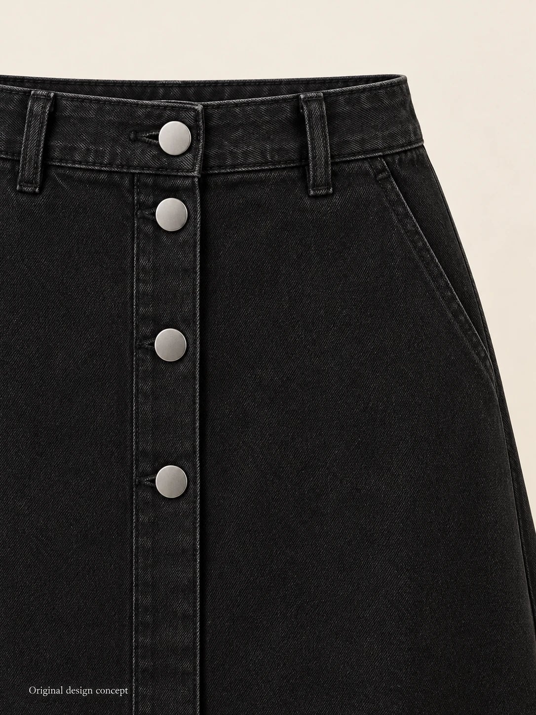 Desenvolvimento de saia midi jeans preta evasê com botões feminina — detalhe — visualização do conceito