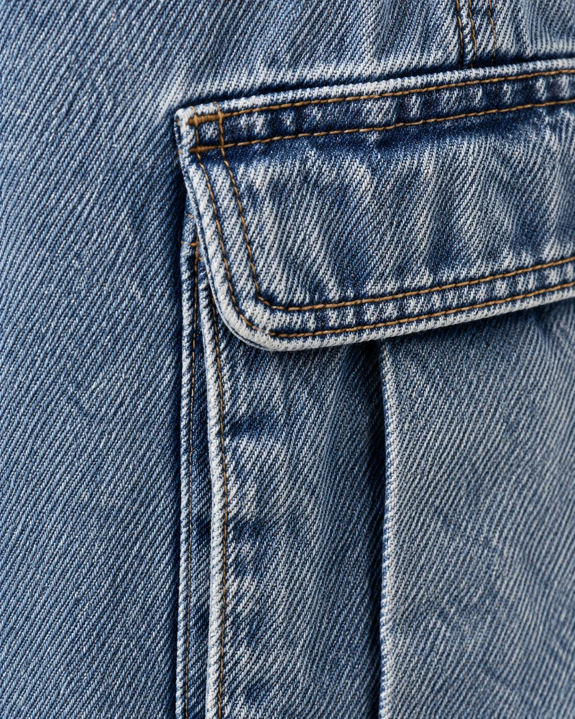 Vintage Light Blue Cargo Denim Shorts — AI design reference 5
